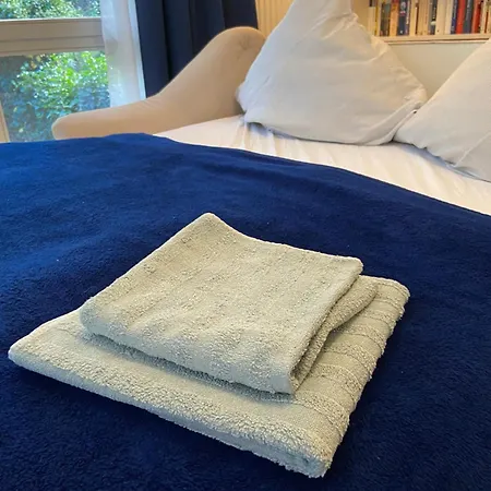 Einliegerwohnung Mit Wintergarten Apartamento