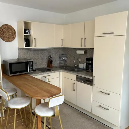 Einliegerwohnung Mit Wintergarten Апартаменты