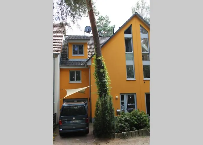 Einliegerwohnung Mit Wintergarten *