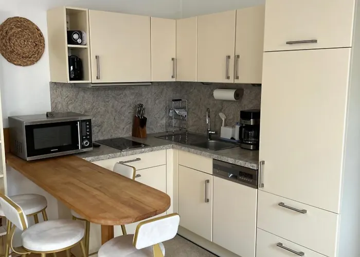 Einliegerwohnung Mit Wintergarten Appartement